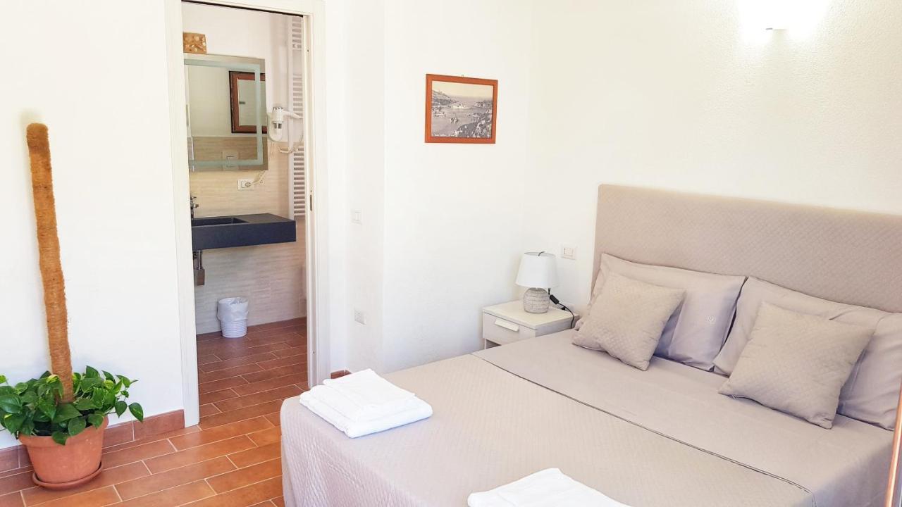 B&B Bell'Alba Santa Teresa Gallura Eksteriør bilde